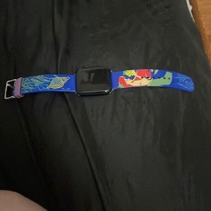 I'm the selling the watch band not the watch